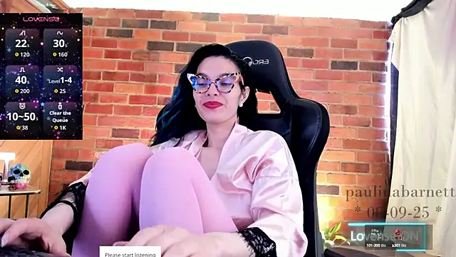 Snapshot of paulinabarnett- chatting on September 8, 2:16 pm paulinabarnett- online show from September 8, 2:16 pm