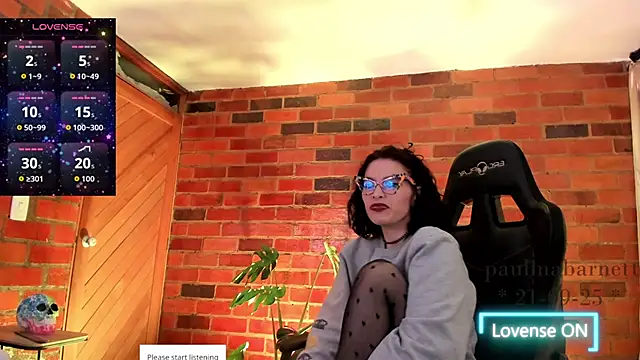 Snapshot of paulinabarnett- chatting on September 21, 5:36 pm paulinabarnett- online show from September 21, 5:36 pm