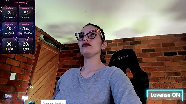 Snapshot of paulinabarnett- chatting on September 27, 3:33 am paulinabarnett- online show from September 27, 3:33 am