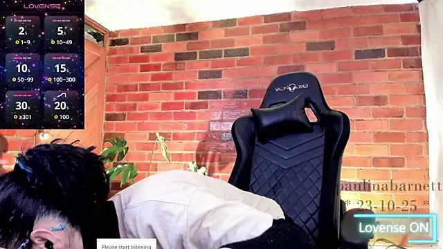 Snapshot of paulinabarnett- chatting on October 23, 2:16 pm paulinabarnett- online show from October 23, 2:16 pm