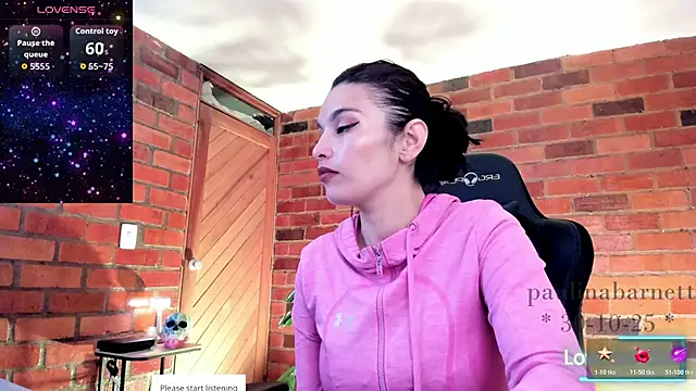 Snapshot of paulinabarnett- chatting on October 30, 2:29 pm paulinabarnett- online show from October 30, 2:29 pm