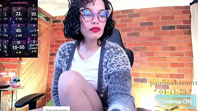 Snapshot of paulinabarnett- chatting on November 5, 2:55 am paulinabarnett- online show from November 5, 2:55 am