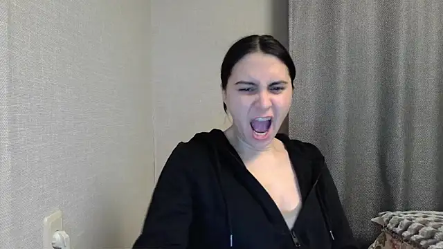 Snapshot of Kashtanka_ chatting on December 28, 7:33 pm Kashtanka online show from December 28, 7:33 pm