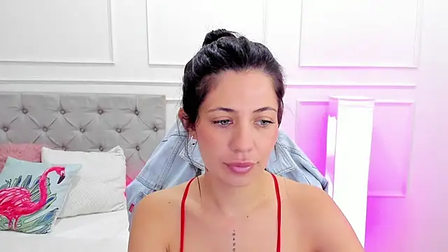 Emma Brown 0 online show from February 4, 8:28 pm