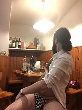 Snapshot of lostile8 chatting on January 21, 4:05 pm lostile8 online show from January 21, 4:05 pm