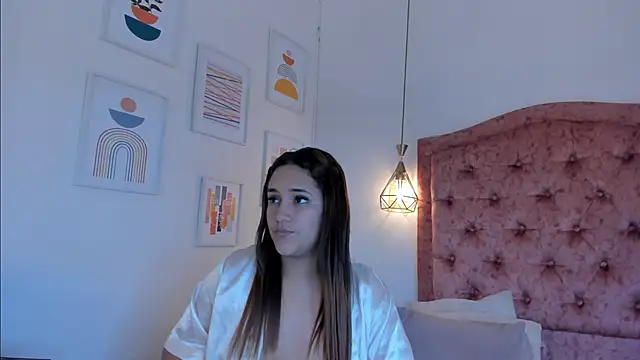 Snapshot of aprill21_ chatting on December 13, 5:10 pm aprill21 online show from December 13, 5:10 pm