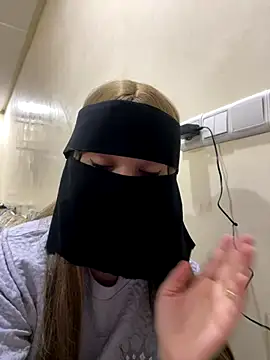 jijijoudia online show from November 14, 12:31 am