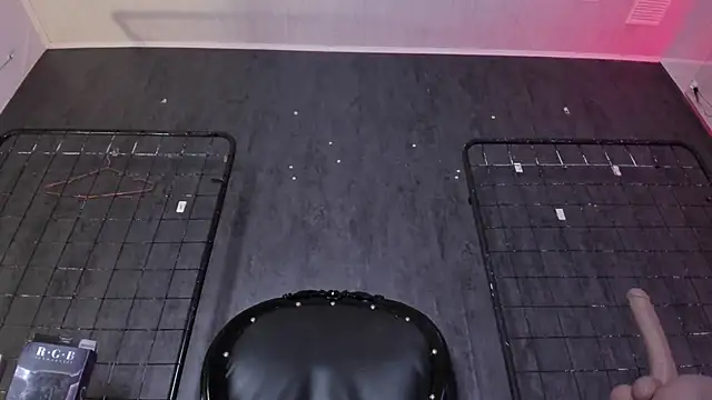 Carolina Arias online show from November 25, 7:58 pm