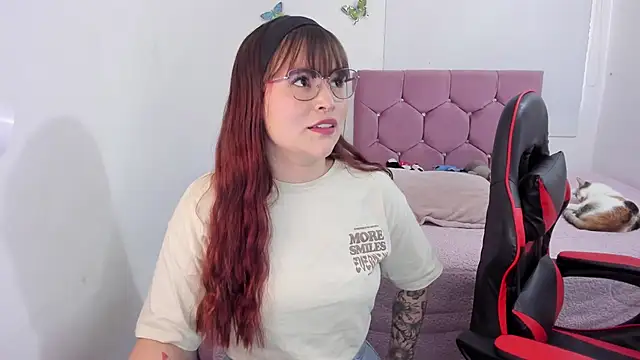 Snapshot of hotbbc_wife chatting on November 29, 9:07 pm hotbbc wife online show from November 29, 9:07 pm