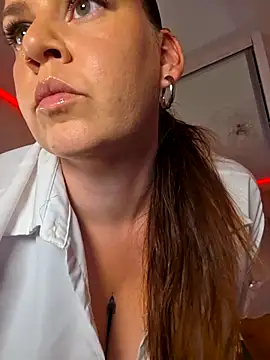 Sweety  venus online show from April 24, 8:22 pm