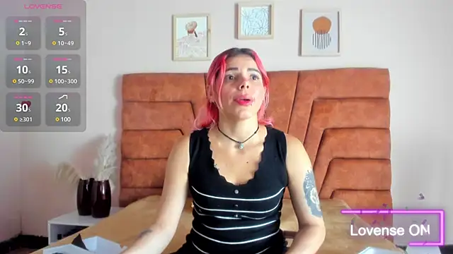 Snapshot of NIKI_SANTANA chatting on February 22, 3:56 am NIKI SANTANA online show from February 22, 3:56 am