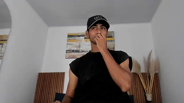 zander 2120 online show from April 18, 1:37 pm