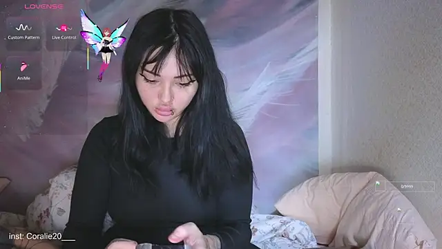 Coralie20  online show from October 27, 11:58 am