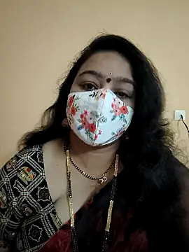 neelu-hoty online show from December 27, 1:28 pm