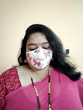 neelu-hoty online show from December 29, 1:38 pm