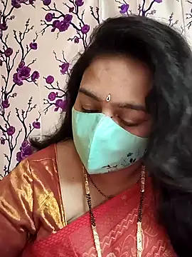 neelu-hoty online show from January 16, 3:35 pm