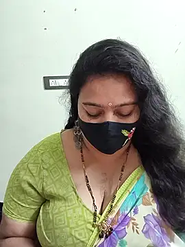 neelu-hoty online show from February 2, 5:00 pm