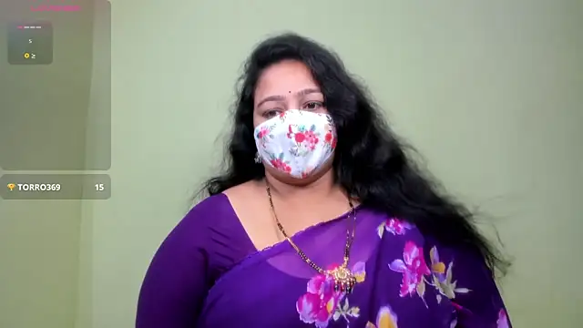 Snapshot of neelu-hoty chatting on May 31, 6:09 pm neelu-hoty online show from May 31, 6:09 pm