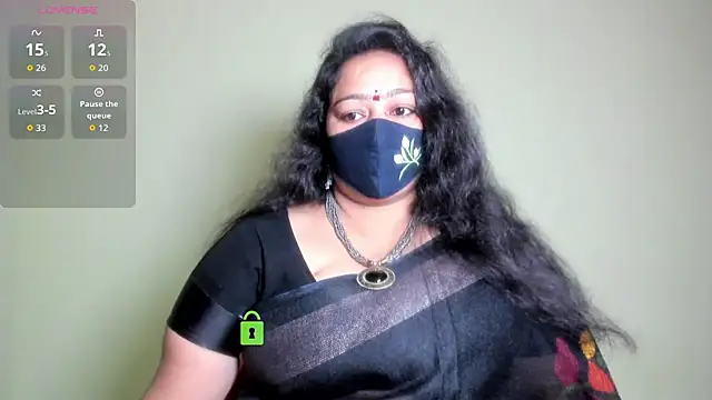 Snapshot of neelu-hoty chatting on June 6, 1:27 pm neelu-hoty online show from June 6, 1:27 pm
