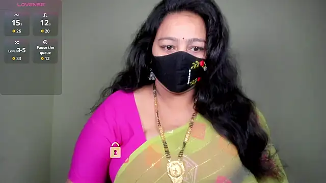 Snapshot of neelu-hoty chatting on June 9, 8:48 am neelu-hoty online show from June 9, 8:48 am