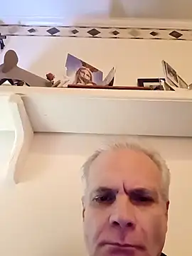 Hand69someguy online show from December 14, 12:33 am