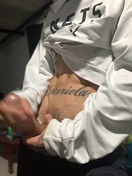 Snapshot of 27powercm chatting on December 16, 11:43 pm 27powercm online show from December 16, 11:43 pm