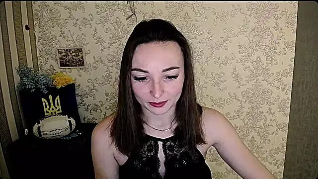  Barbie Kiss  online show from January 13, 6:16 am