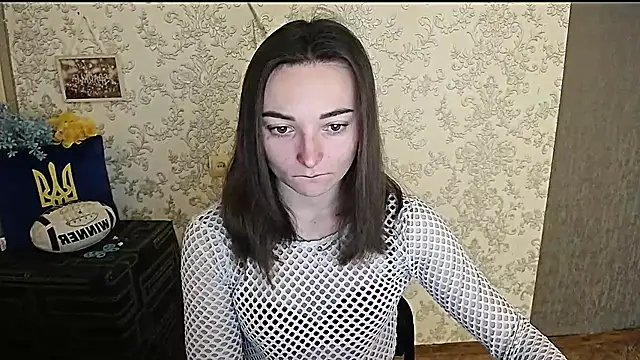  Barbie Kiss  online show from January 16, 6:14 am