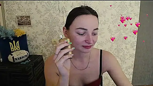  Barbie Kiss  online show from January 19, 9:33 am