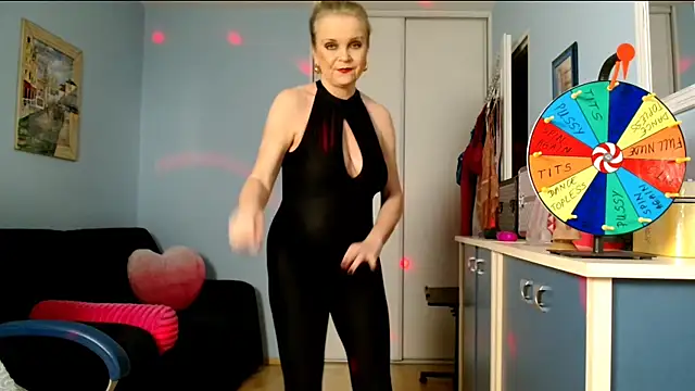 sexyjennyeu online show from January 29, 9:17 pm