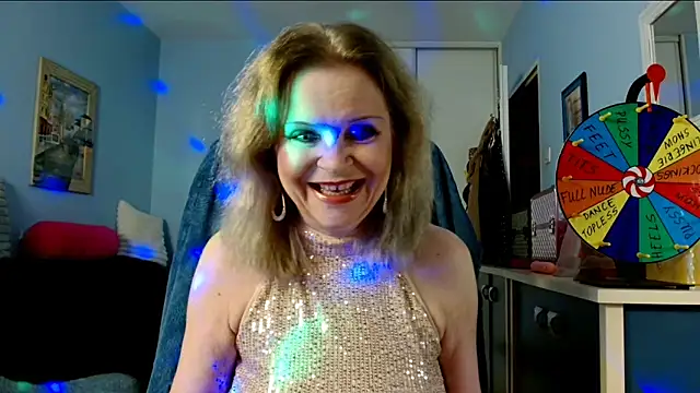 sexyjennyeu online show from November 21, 8:40 pm