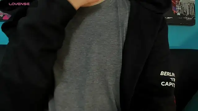 noah ricci online show from February 18, 12:39 pm