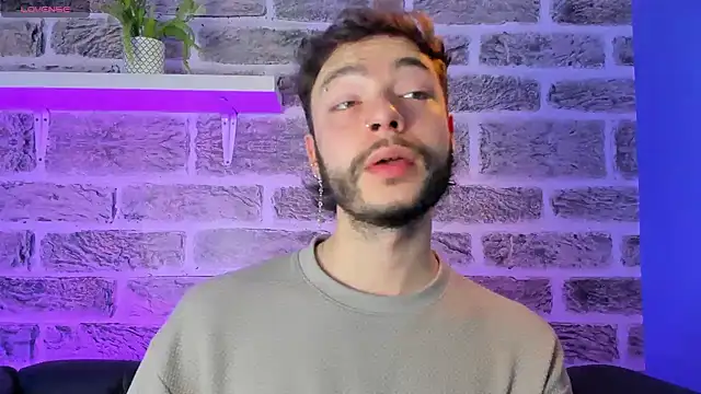 noah ricci online show from February 24, 12:03 pm