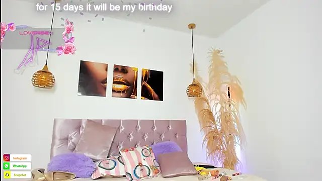 alanavega11 online show from November 14, 12:37 pm