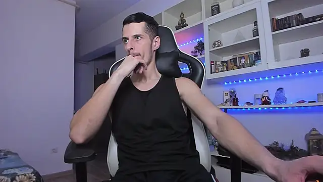 ToddClaytonn online show from January 13, 2:07 am