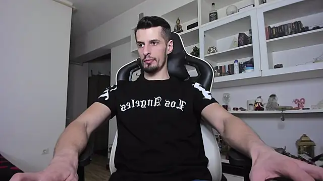 ToddClaytonn online show from February 18, 11:52 pm