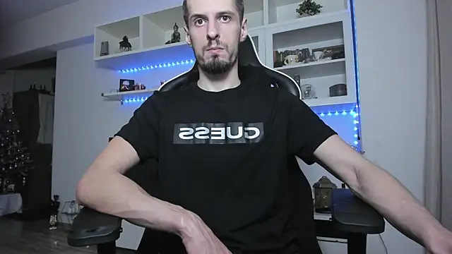 ToddClaytonn online show from January 8, 8:11 pm