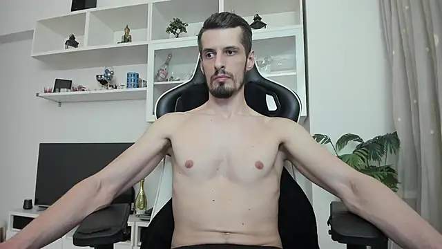 ToddClaytonn online show from June 9, 5:57 pm