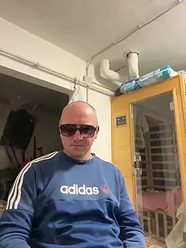 paul daniel online show from December 14, 4:23 pm