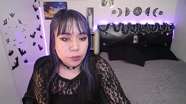  dhalia1  online show from January 9, 8:22 pm
