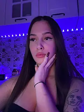 Snapshot of EricaWalls chatting on January 29, 7:32 pm EricaWalls online show from January 29, 7:32 pm