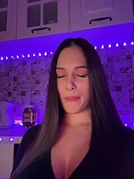 Snapshot of EricaWalls chatting on January 31, 6:47 pm EricaWalls online show from January 31, 6:47 pm