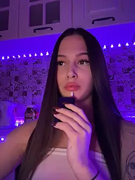 Snapshot of EricaWalls chatting on February 3, 12:15 am EricaWalls online show from February 3, 12:15 am