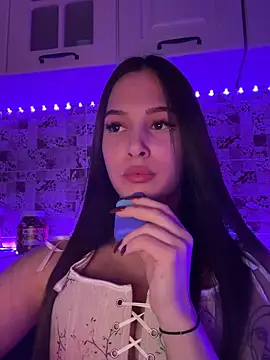 Snapshot of EricaWalls chatting on February 4, 10:02 pm EricaWalls online show from February 4, 10:02 pm