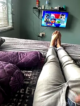 Snapshot of littybrowela12 chatting on December 15, 12:20 pm littybrowela12 online show from December 15, 12:20 pm