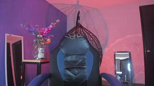 vanelope11 online show from January 18, 7:37 pm