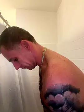 PeytonJohnn online show from November 4, 9:47 pm