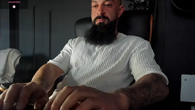 axxelrich  online show from September 15, 4:23 am