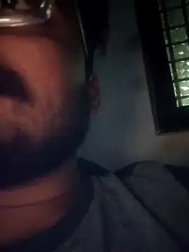 Snapshot of fuckingmahiesh chatting on February 28, 8:18 pm fuckingmahiesh online show from February 28, 8:18 pm