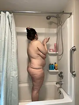 menaceswife online show from March 10, 3:52 pm